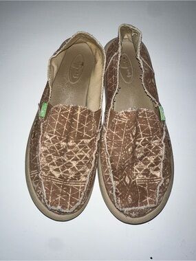 Sanuk Sidewalk Surfer Unisex Brown Canvas Slip-On Shoes Frayed Geometric Pattern